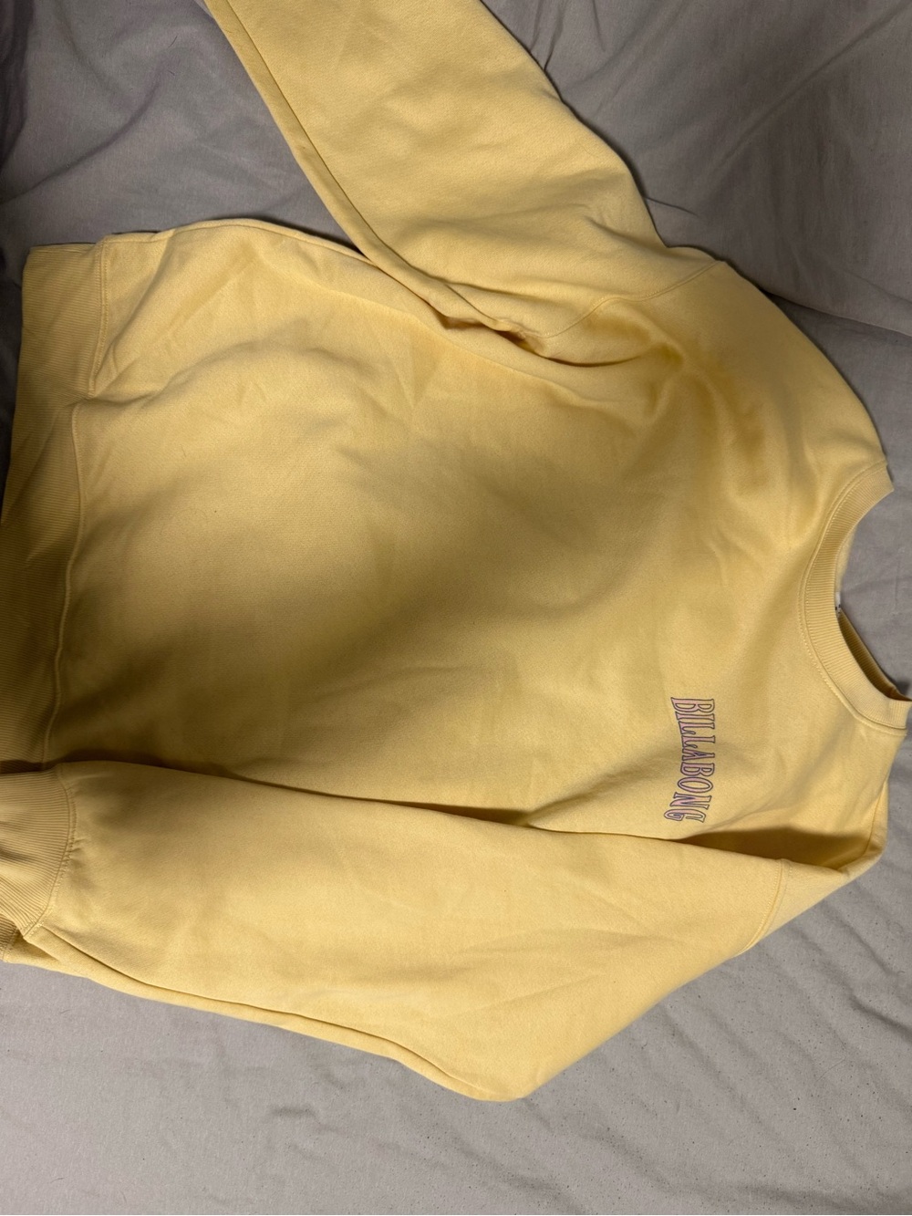 Billabong Yellow Crewneck Sweatshirt with Chest Logo